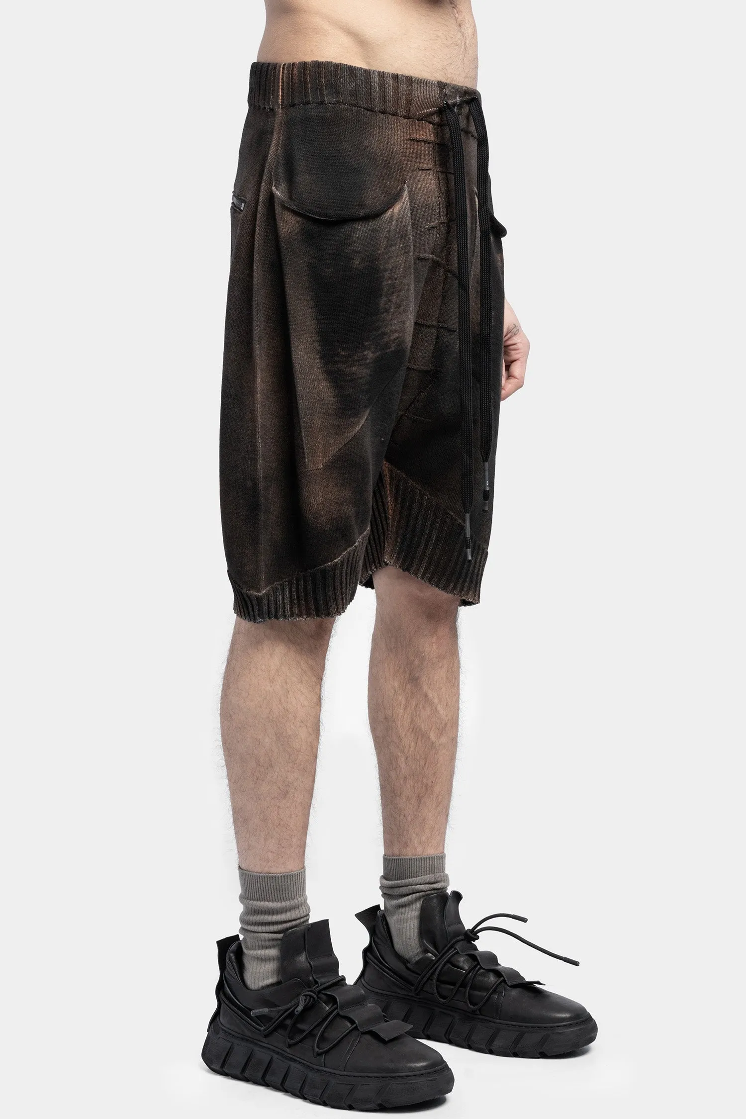 Drop crotch knit shorts, Rust / Black spray