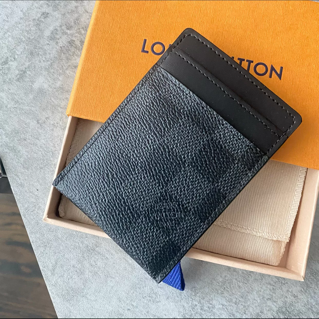 Louis Vuitton Damier Graphite Porte Card Prince Card Holder