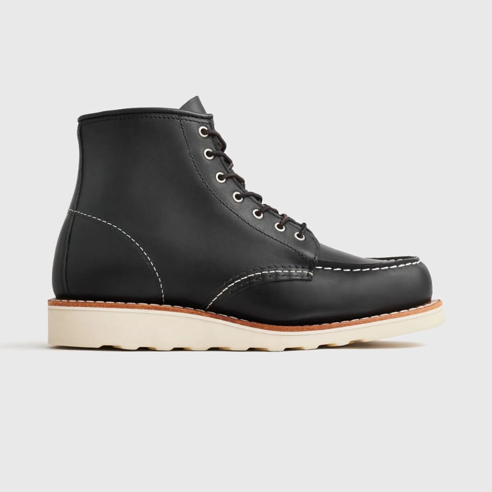 Red Wing Stivaletto 6-Inch Classic Moc in Pelle Nero