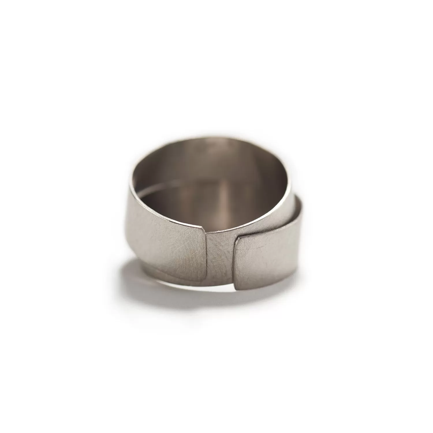 Volume White Gold Palladium Ring