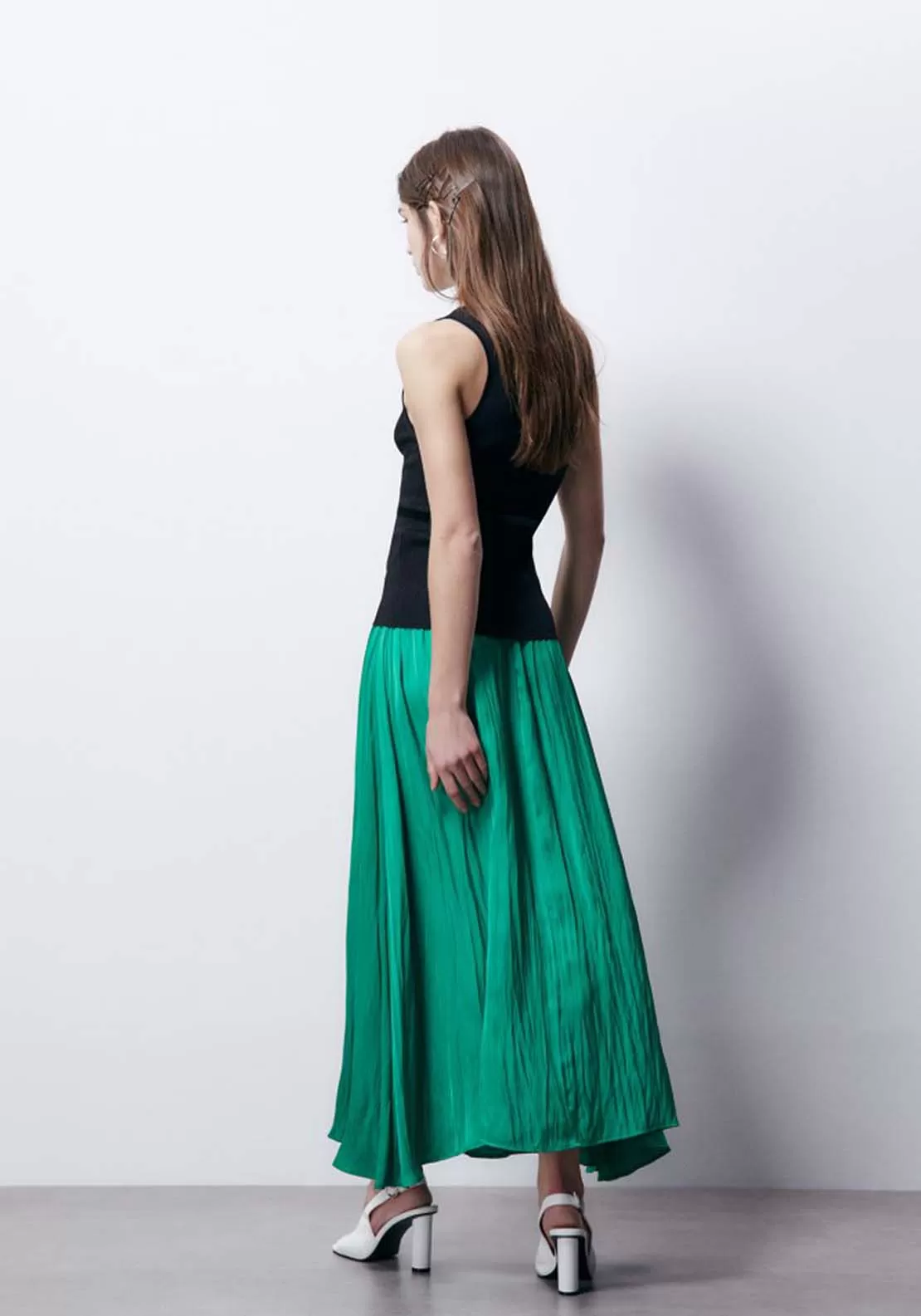 Wrinkled Midi Skirt - Green