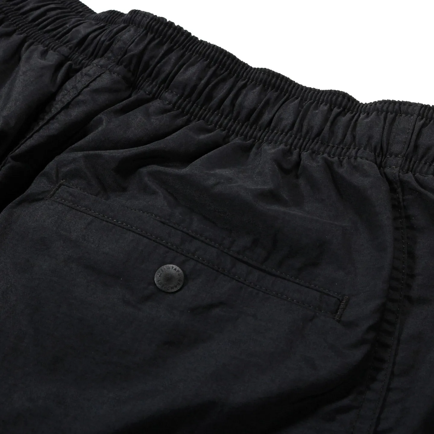 WTAPS CARGO SHORTS NYLON TAFFETA BLACK